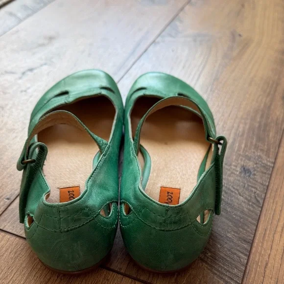 Miz Mooz Green Leather Mary Jane Flat Size 6 EUC - Picture 7 of 8